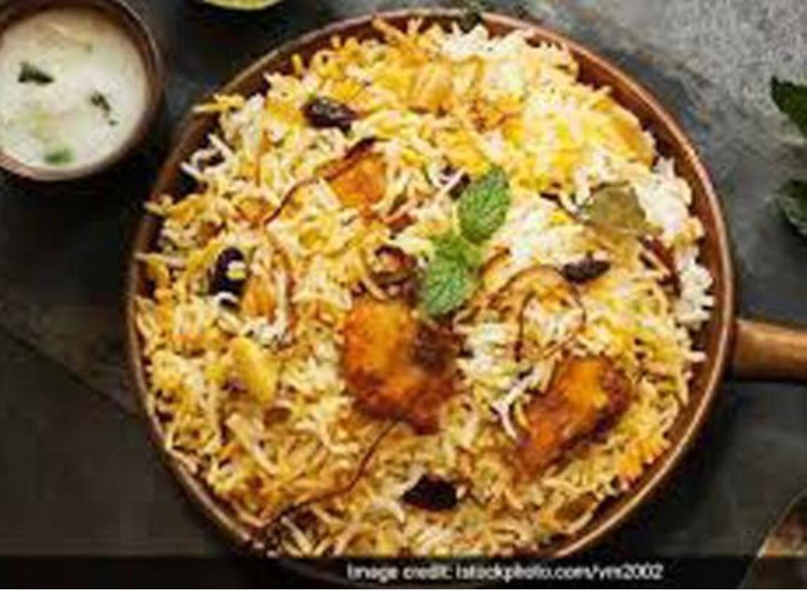 PRAVASI FAST FOOD NILAMBUR